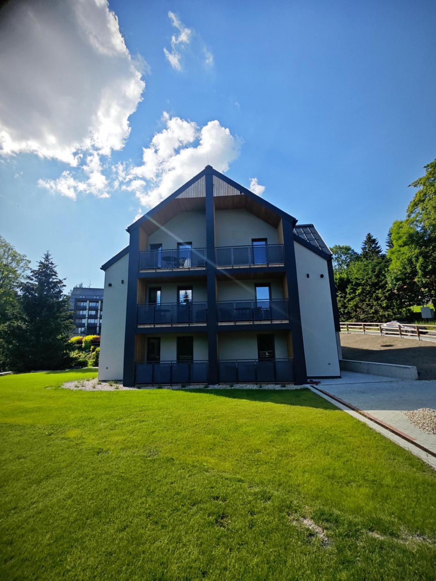 Apartmany Jarmilka S Privatnim Wellness Бедржихов Экстерьер фото